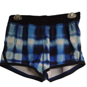 Umbro Women's  Blue Ombre Athletic Shorts Size Medium